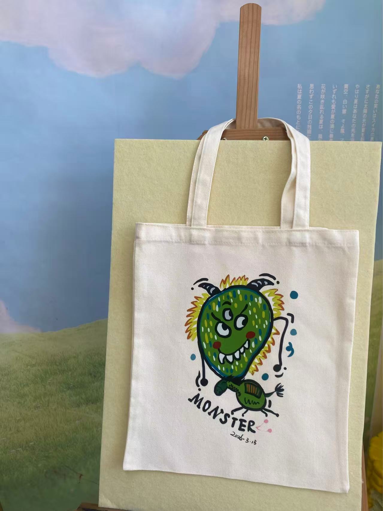 Tote bag